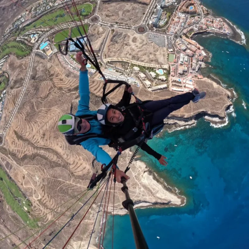 touch-the-sky-paragliding-4-1-1024x1024 touch-the-sky-paragliding-4-1-1024x1024